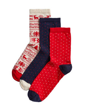 marksandspencer_XMAS2023_GIFTSHOP_T60_1041_ponozky s nordickym motivem fair isle_299Kc_3pary.jpg